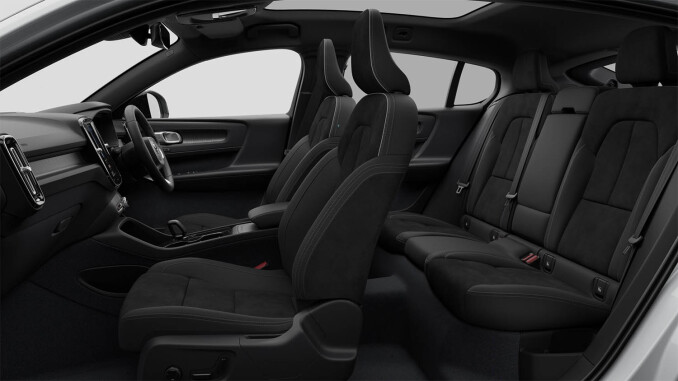Volvo EC40 185kW Ext Range Ultra Black Edition 82kWh 5dr Auto Electric Estate - Image 5